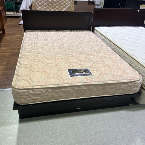 跳ね上げダブルベッド　シモンズ