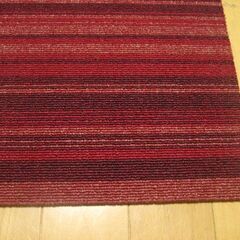 日本製タイルカーペット厚み6.5㎜・１枚１４０円・在庫１５枚＜５１５６＞訳あり品の画像