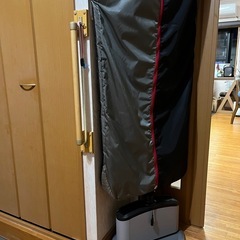 全て無料、トースター、スーツ掛けの画像