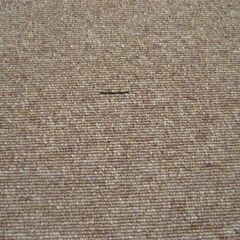 日本製タイルカーペット厚み6.5㎜・１枚１４０円・在庫１０枚＜５１９４＞訳あり品の画像