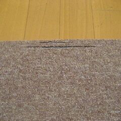 日本製タイルカーペット厚み6.5㎜・１枚１４０円・在庫１０枚＜５１９４＞訳あり品の画像