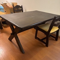 食卓テーブルセットの画像