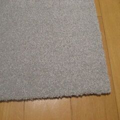 日本製タイルカーペット厚み９㎜・1枚１４０円・在庫３２枚（５２０９）未使用品・訳あり品の画像