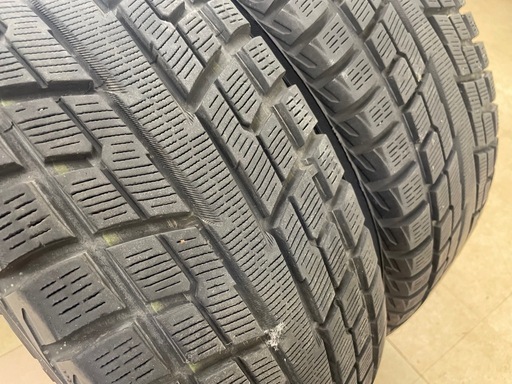 【美品】三菱アウトランダー用 スタッドレスタイヤホイールセット 225/55R18 98Q（4本） 