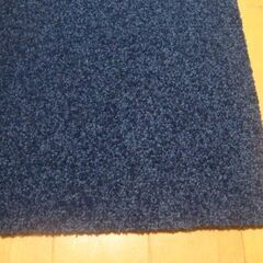 日本製タイルカーペット厚み９㎜・1枚２２０円・在庫１０枚（１６３８）未使用品の画像