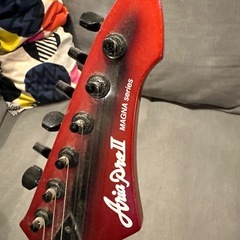 Aria Pro II MAGNA series レッドエレキギターの画像