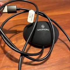 iPhone用充電器スタンドの画像