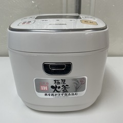 R098 ☀️ アイリスオーヤマ IH炊飯ジャー 5.5合炊き 17年製 ERC-IB50 ⭐ 動作確認済 ⭐ クリーニング済の画像