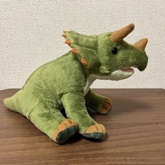 トリケラトプスのぬいぐるみの画像