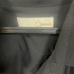 黒　シャツの画像