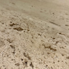 大理石サイドテーブルの画像