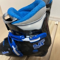 ATOMIC子ども用スキーセットの画像