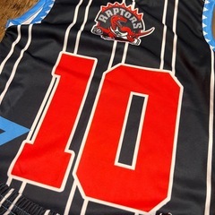 Raptors キッズ　バスケットボールユニフォーム　セットアップ　1〜３歳の画像