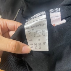 ブルゾン風の上着の画像