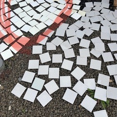 タイル　約10×10㎝　50枚+オマケ　ホワイト系の画像