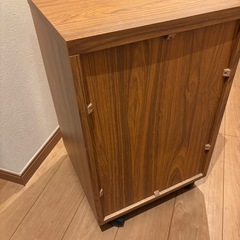 【無料/鍵なし】3段 キャスター付きチェスト デスクワゴン 木目調/引き取り優先の画像