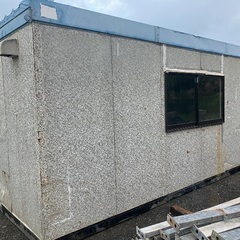 プレハブの画像