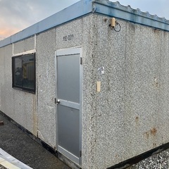プレハブの画像
