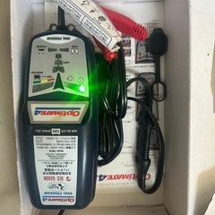 Optimate4 バッテリー充電器。　　の画像