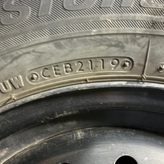 スタッドレスタイヤ
の画像