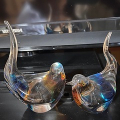 ガラスの鳥の置物の画像