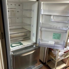 中古冷蔵庫の画像