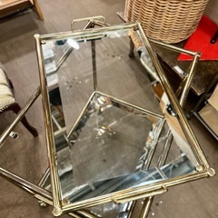 ガラストレイワゴン サイドテーブル ワゴンテーブル ガラステーブル バーカート ティーワゴン ゴールドフレーム ミラー天板 キャスター付き アンティーク 調 ヴィンテージ おしゃれ カフェ風 インテリア家具 配膳　ワゴンの画像