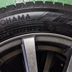 スタッドレスタイヤ・アルミホイールセット165/65R15の画像