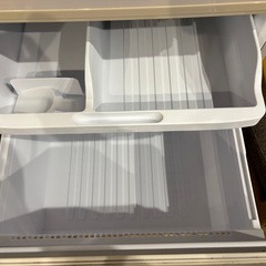 シャープ冷蔵庫の画像