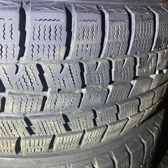 ダンロップウィンターマックス195/65r15
の画像