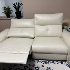 電動2人掛けソファ
の画像