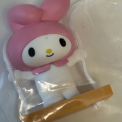 サンリオ ガチャガチャ ブランコ マイメロ、クロミ、ぽちゃポチャッコの画像
