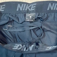 NIKE♢﻿ハーフパンツLL黒ブラックロゴプリントスポーツトレーニング紐付きの画像