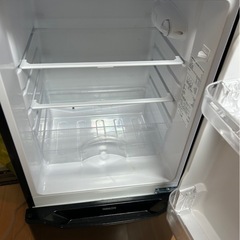 【2022年製】山善 冷凍冷蔵庫 YFR-D111(B) 106L ブラックの画像