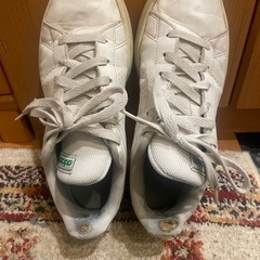 スニーカーの画像