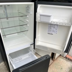 ■ケース欠品あり■ハイセンス 2ドア冷凍冷蔵庫 134L 2017年製■Hisense HR-G13A 単身向け冷蔵庫 1人用2ドア冷蔵庫 黒 ブラック系の画像
