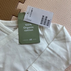 【新品未使用】H＆M オーガニックコットン ロンパース 肌着 3枚セットの画像