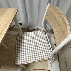 ダイニングテーブル 2人掛けの画像