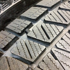 ブリザックDM-V3   265/65R17の画像