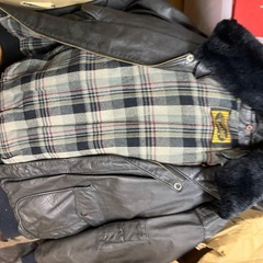 レザージャケット　3枚の画像