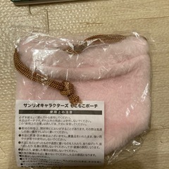 女の子向け　絵本・ポーチ・ペットボトルケースの画像