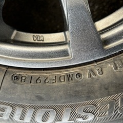 アルミホイール付きブリヂストンVRXの画像