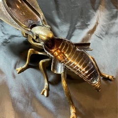 蠅（ハエ）の灰皿（置物、小物入れ）　イギリス製？真鍮製？　アンティークの画像