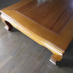 きれいな和テーブル、座卓の画像