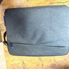 ほぼ未使用 Amazon　Fire HD 10 タブレット 32GB ブラック　最新第13世代 の画像