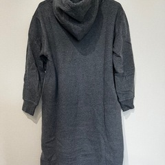 裏起毛 パーカーワンピース ロング丈 フード付き グレー系の画像