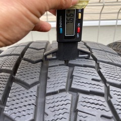 美品バリ山2019年ダンロップウインターマックス02 WM02 215/60/R1616×6.5PCD114.3×5+40室内保管の画像