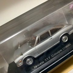 国産名車コレクションいすゞ117クーペ、とギャランFTOの画像