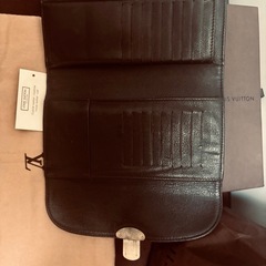 ルイヴィトン長財布美品の画像