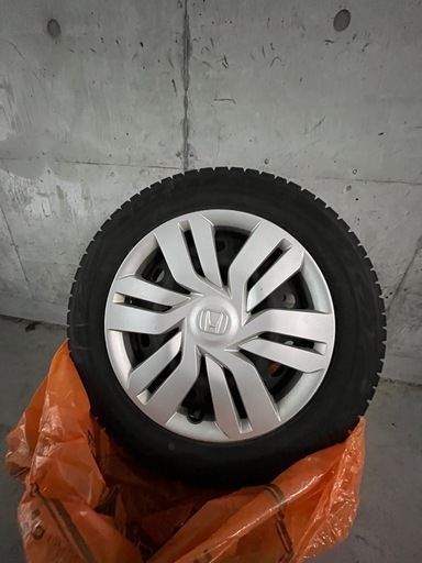 【連休限定価格】YOKOHAMA 175 65R15 840  冬タイヤ3本　フィット純正ホイール付